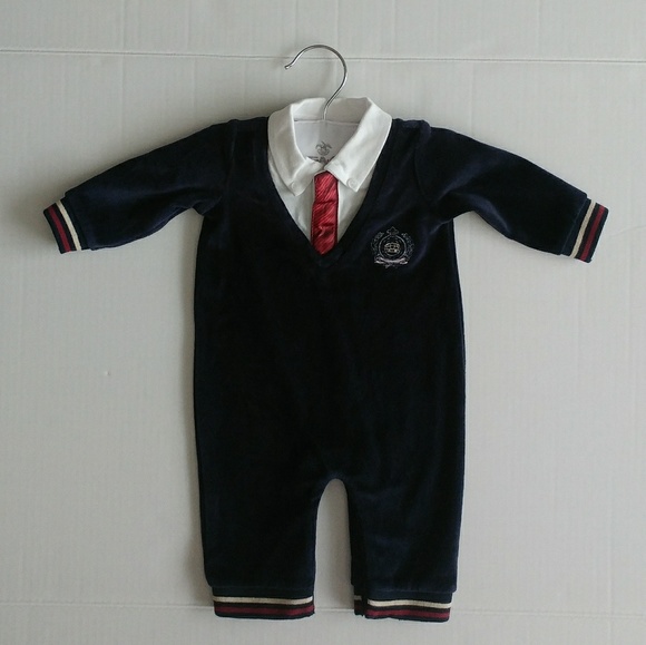 fao schwarz baby clothes